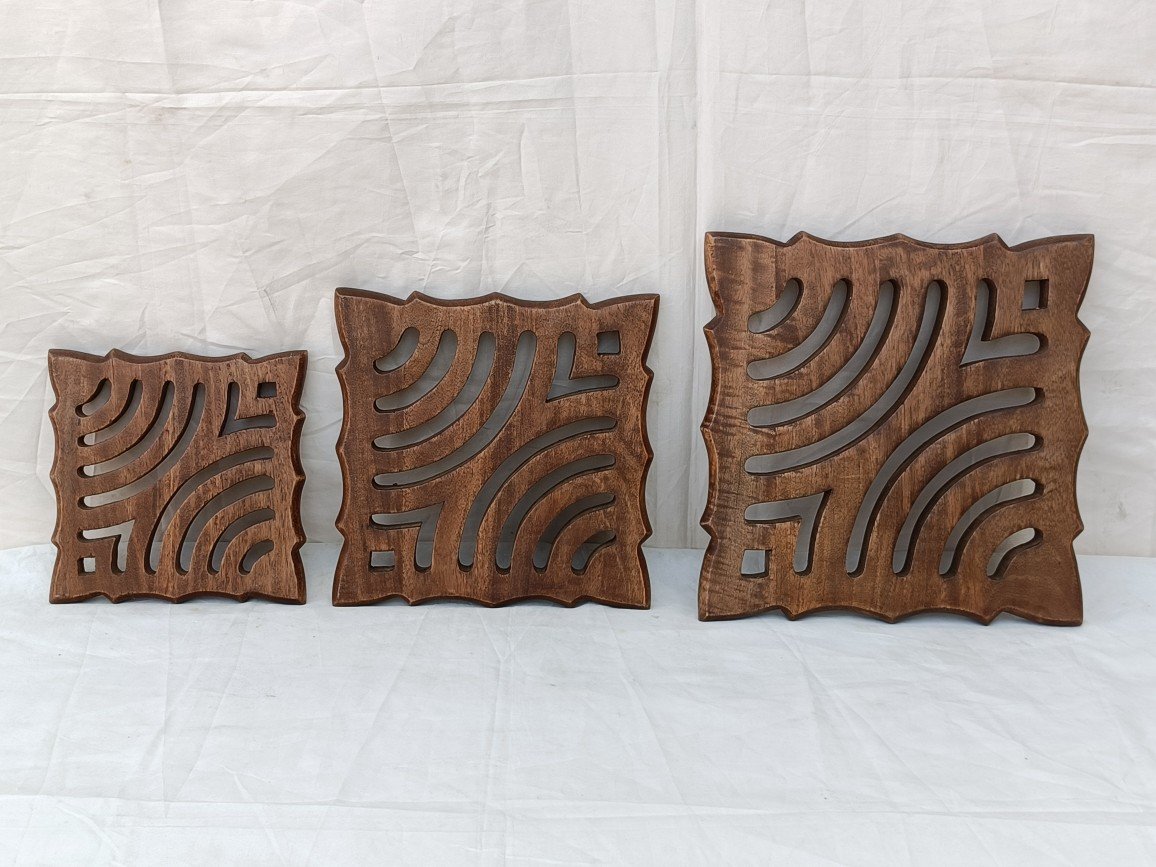 Trivet